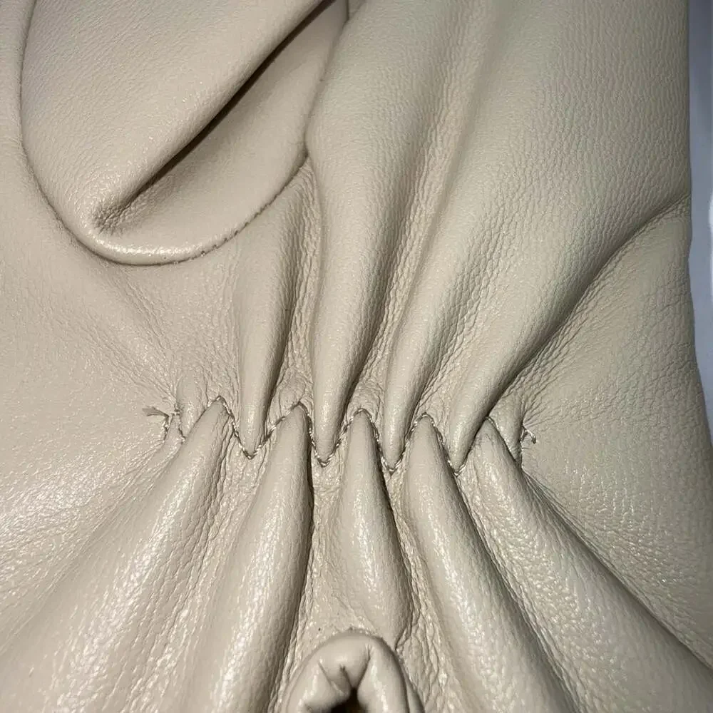 Vegan Leather Gloves Women’s Sz Medium Milky White Beige Fur Lined NIP